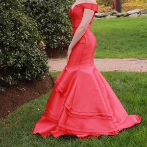 Red, fitted, off the shoulder, mermaid gown